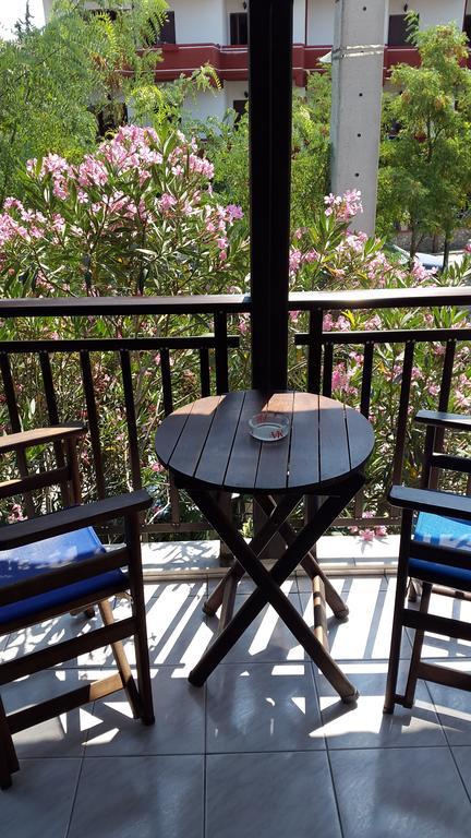 Tassos 2 Aparthotel Pefkohóri Kültér fotó